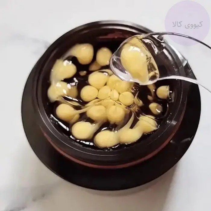 کرم کپسولی ویتامین سی مدی کیوب1